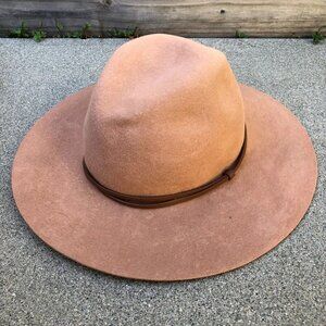 URBAN OUTFITTERS 100% Wool Fedora Hat Womens One Size Brown Floppy Cap Wide Brim